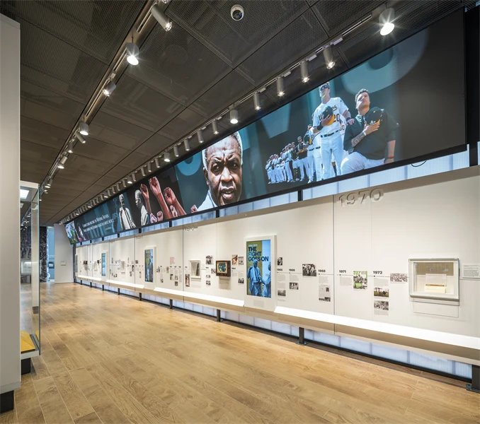 Draper® Foundation® Mount Systems with Unilumin UPanelS LED, installed at the Jackie Robinson Museum located in New York.